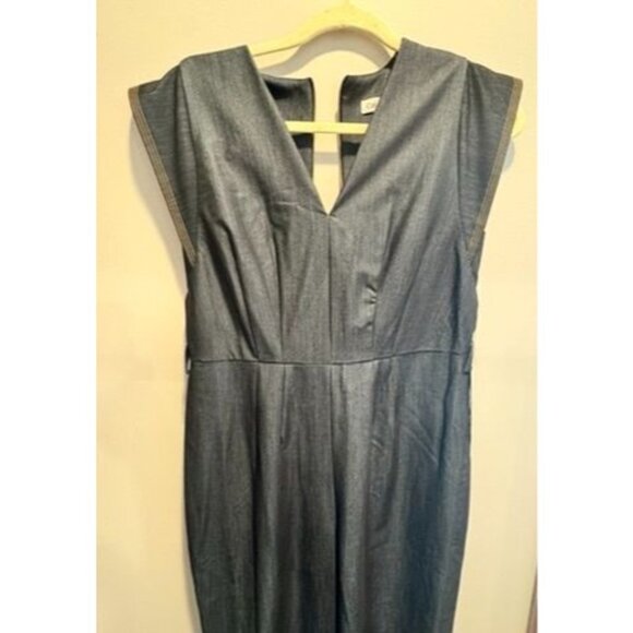 NWT Calvin Klein Wms Sleeveless Denim Jumpsuit Sz 4 V-Neck Back Zip $139 READ - Picture 2 of 7